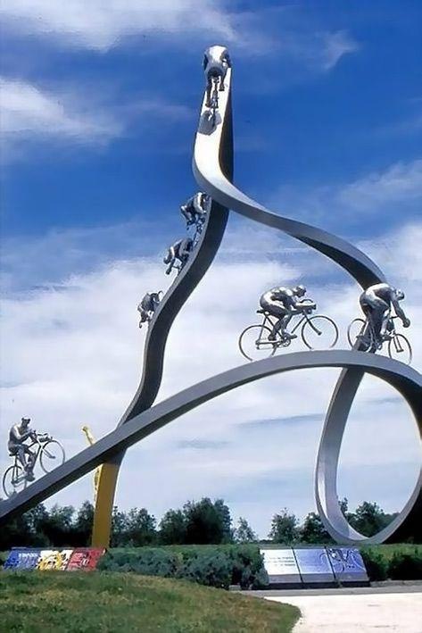Sweeping cycling monument proposed for NFD Junction